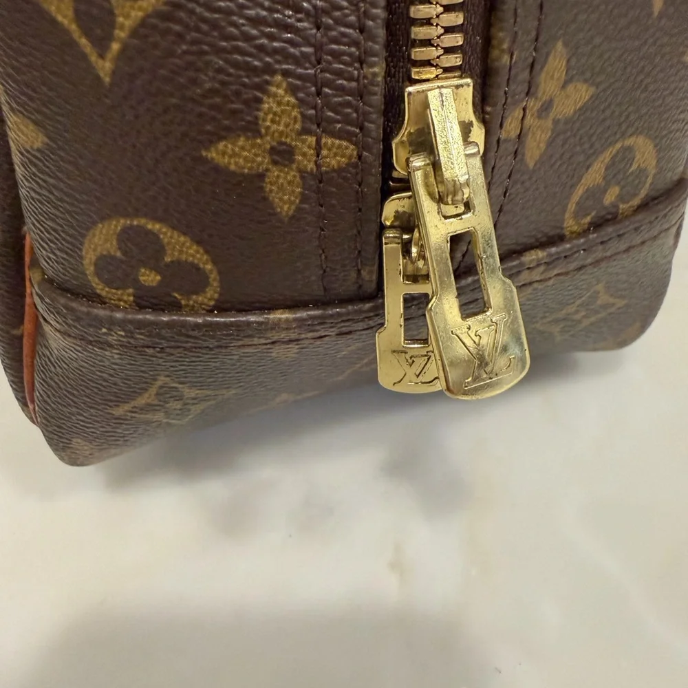 Louis Vuitton Monogram brown and tan Duffel Bag - Picture 5 of 12